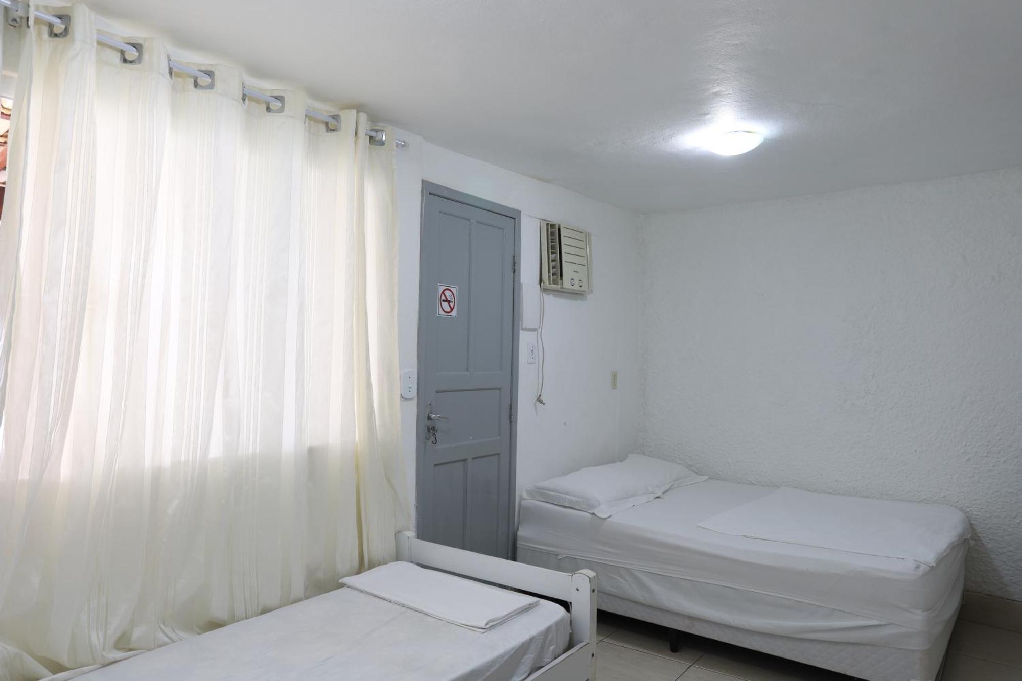 Suites Praia Dos Anjos - أرايال دو كابو المظهر الخارجي الصورة